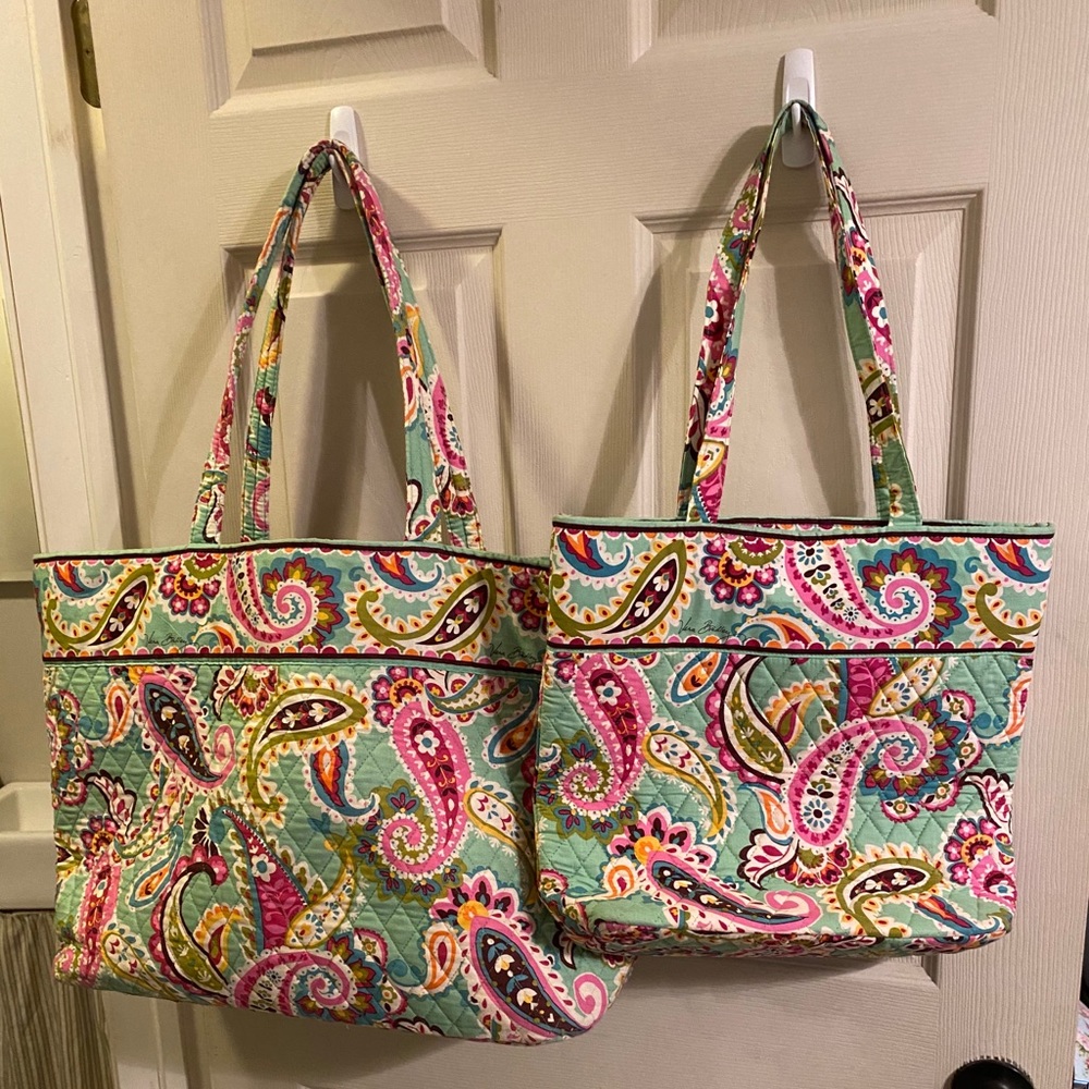 Vera Bradley green overnight and shoulder bag set